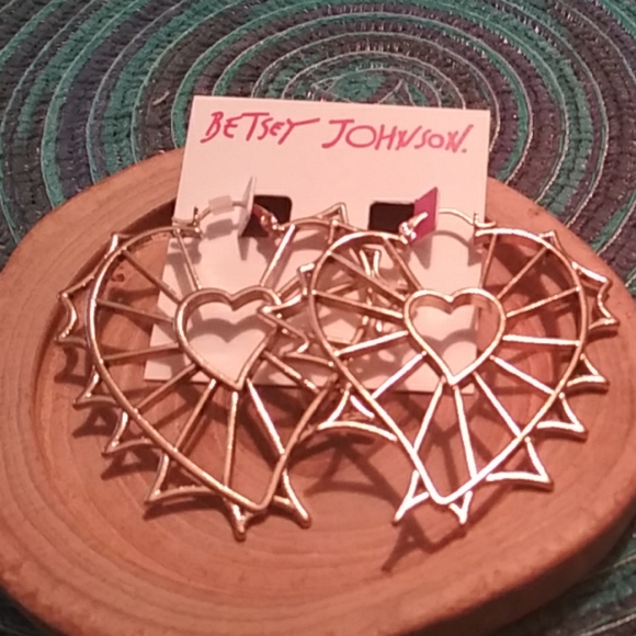 Betsey Johnson Jewelry - Nwt. Betsey Johnson large double heart earrimgs